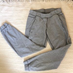 Lululemon Joggers - Size 4
